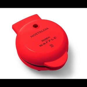 Nostalgia mini waffle maker